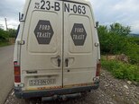 Ford Transit-4