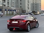 Hyundai Elantra-8