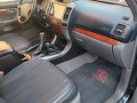 Toyota Land Cruiser Prado-10