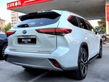 Toyota Highlander-13
