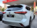 Toyota Highlander-12