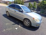 Hyundai Accent-2