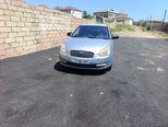 Hyundai Accent-1