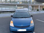 Toyota Prius-8