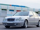 Mercedes E 270-7