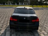 BMW 330-2
