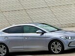 Hyundai Elantra-11