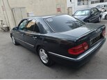 Mercedes E 240-3