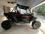 Polaris RZR XP 1000-4