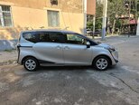 Toyota Sienta-3