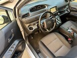 Toyota Sienta-21