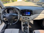 Hyundai Accent-8