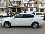 Volkswagen Passat-4