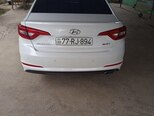 Hyundai Sonata-2