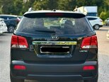 Kia Sorento-8