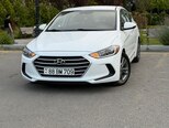Hyundai Elantra-1