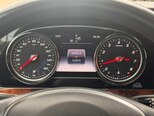 Mercedes E 300-11
