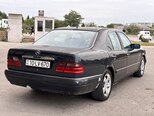 Mercedes E 230-4