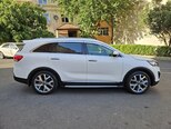 Kia Sorento-8