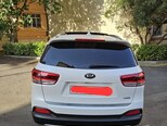 Kia Sorento-5