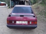 Mercedes 190-5