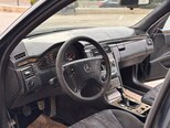 Mercedes E 230-8