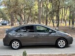 Toyota Prius-12