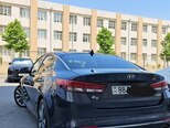 Kia K5-8