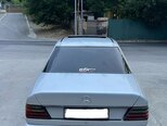 Mercedes 200 D-2