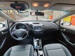 Kia Cerato-7