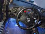 Volkswagen Passat-5