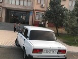 LADA (VAZ) 2107-2