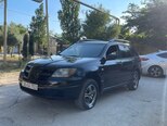 Mitsubishi Outlander-1