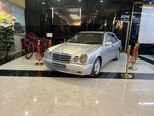Mercedes E 220 d-8