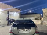 Toyota Prius-10