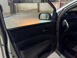 Toyota Prius-14