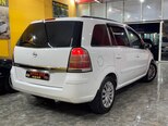 Opel Zafira-5
