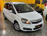 Opel Zafira-4