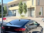 Hyundai Elantra-4