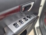 Hyundai Santa Fe-13