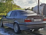 BMW 318-2