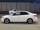 Kia Cerato-7