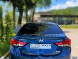 Hyundai Elantra-3