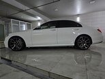 Mercedes E 300-9