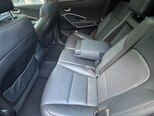 Hyundai Santa Fe-12