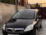 Opel Zafira-1