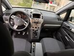 Opel Zafira-4