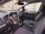 Opel Zafira-5