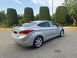 Hyundai Elantra-4