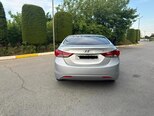 Hyundai Elantra-6
